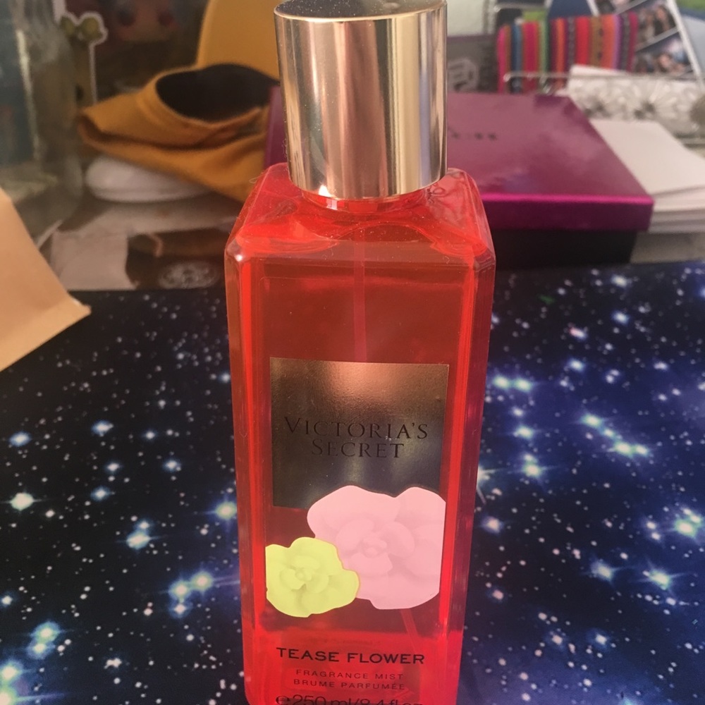 Tease Flower Mist