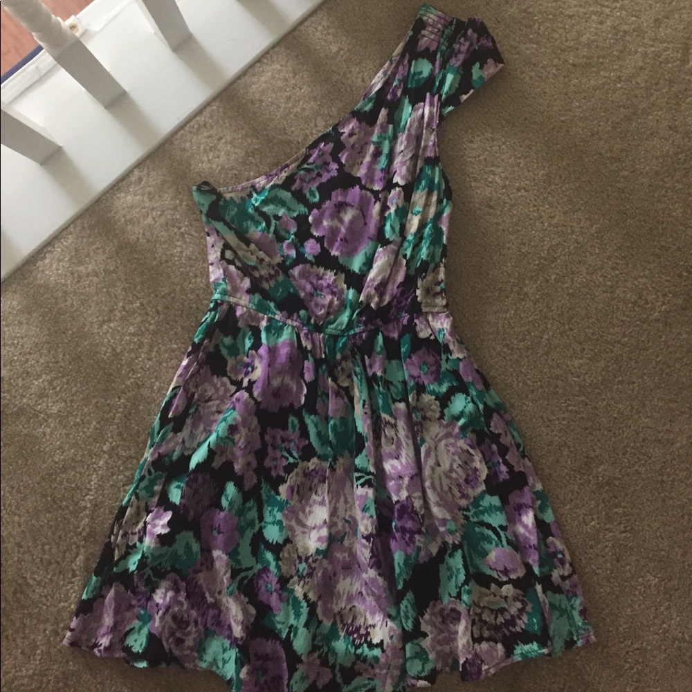 One shoulder mini dress
