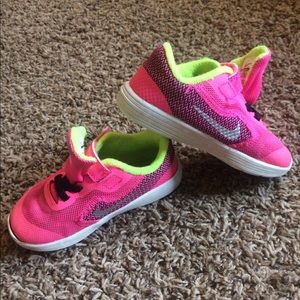 Nike sneakers Toddler size 8