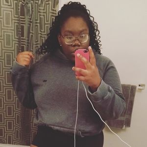 Meet your Posher, Qyeen