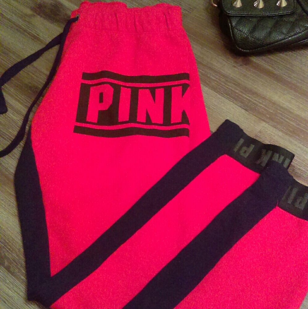 ❌SOLD❌PINK SWEATPANTS 🎀 FROM $40 TO $28 🎁🎉