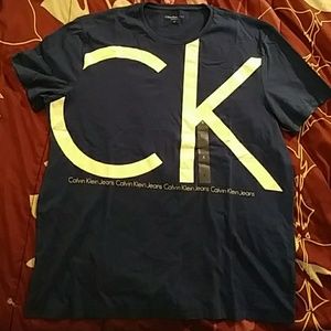 Calvin Klein Tee Shirt