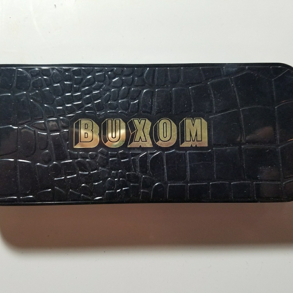 Buxom Custom Eyehadow Palette