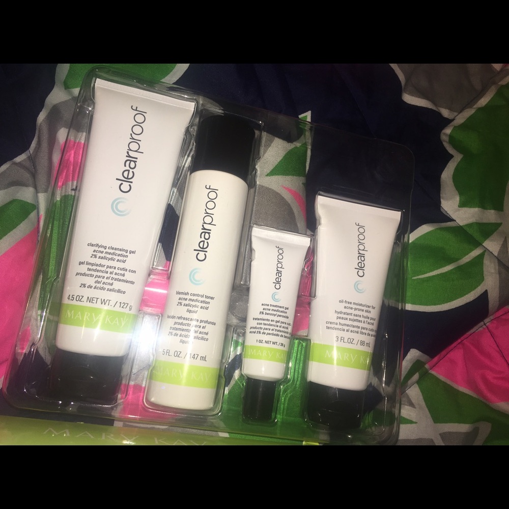 Mary Kay acne proof