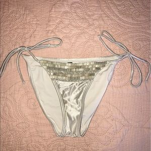 Swim bottoms-- never worn