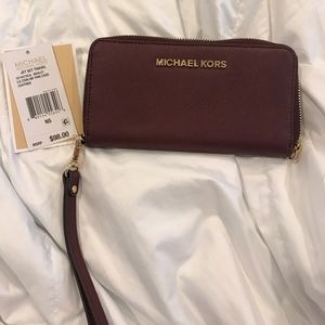 Michael Kors wristlet
