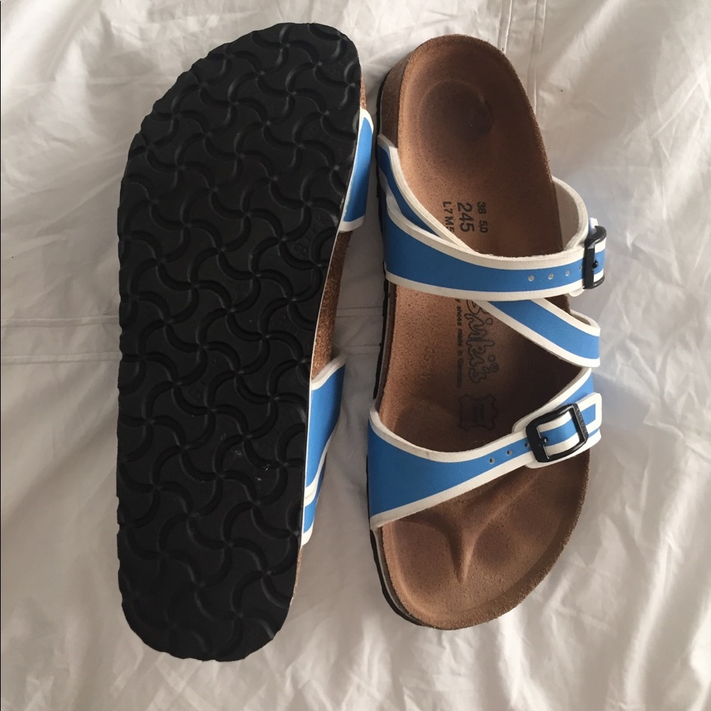 White and Blue Birki's