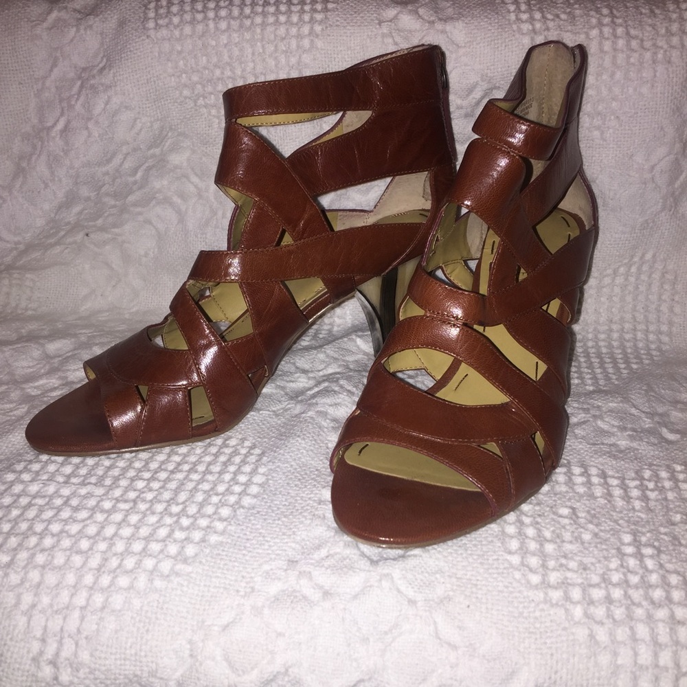 SALE!! Nine West heels