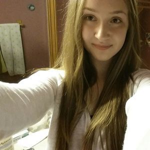 Meet your Posher, Monique