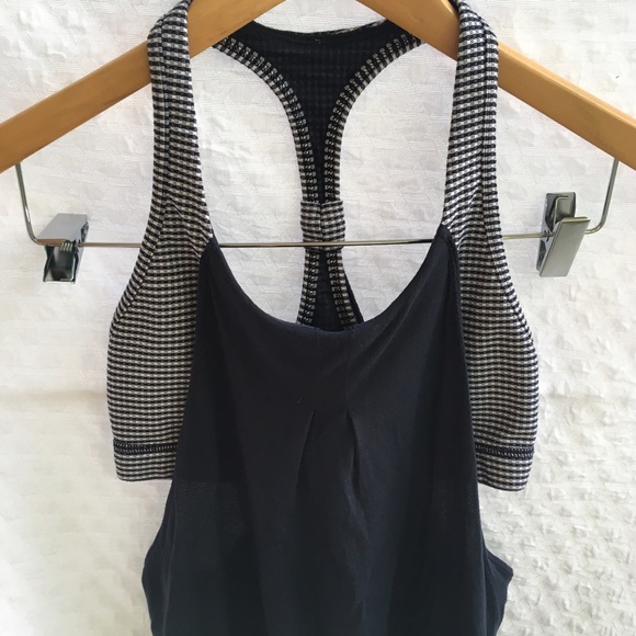 lululemon athletica Tops - Lululemon gingham bra top