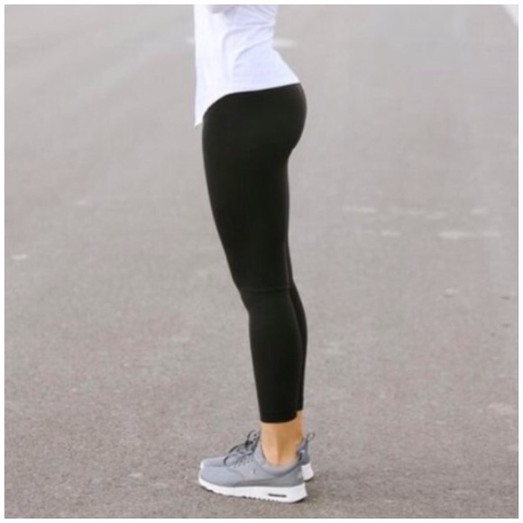 Victoria's Secret Pants - Victoria's Secret Leggings