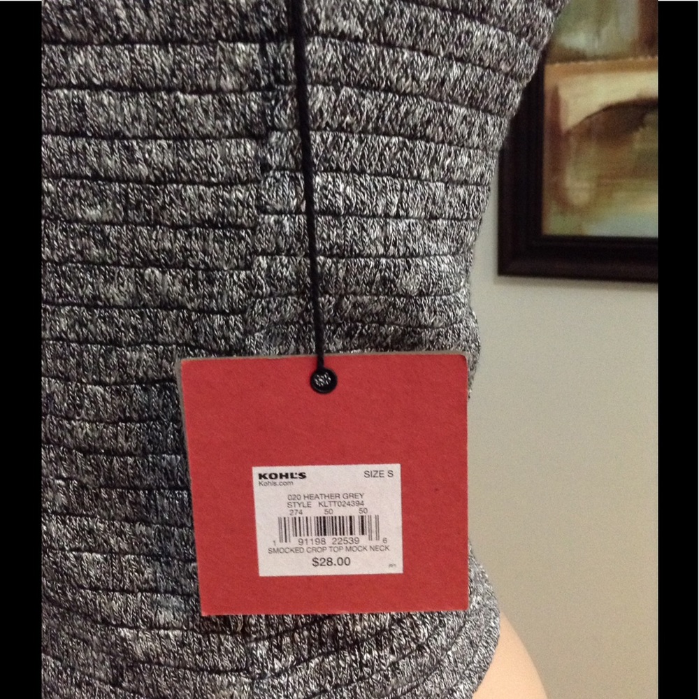 Smocked Crop Top - Picture 7 of 8