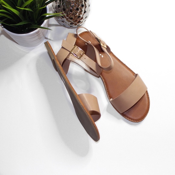 | new | natural warner sandal - Picture 2 of 2