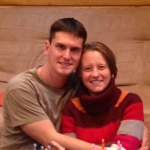 Meet your Posher, Adina