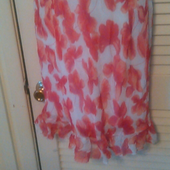 SIZE 7 CITY TRIANGLES SLEEVES DRESS - Picture 3 of 5