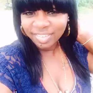 Meet your Posher, La-toya