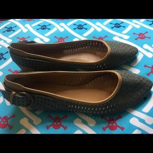 Nine West flats