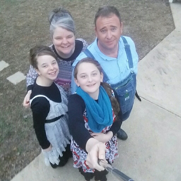 HEY YALL from 2nd Chapter Boutique - Picture 2 of 8