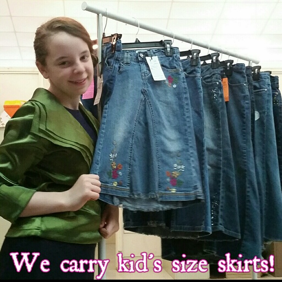 HEY YALL from 2nd Chapter Boutique - Picture 6 of 8