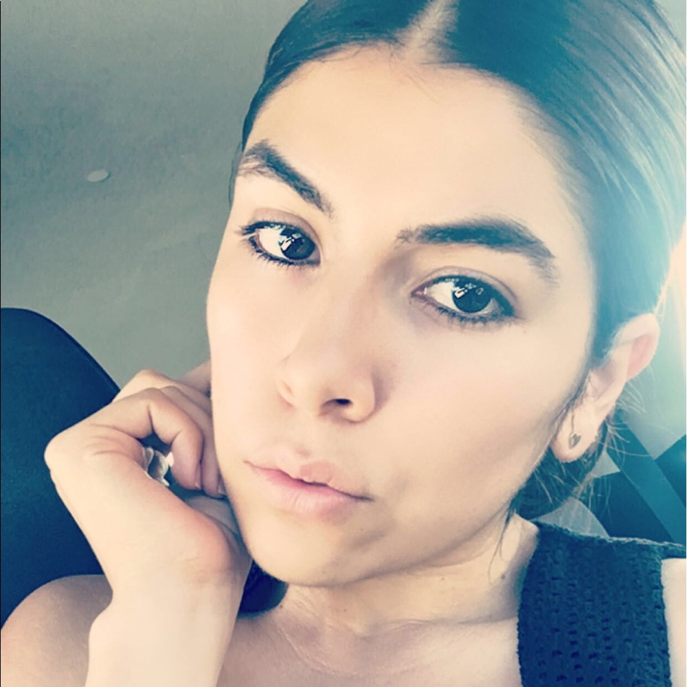 Meet your Posher, Jackie