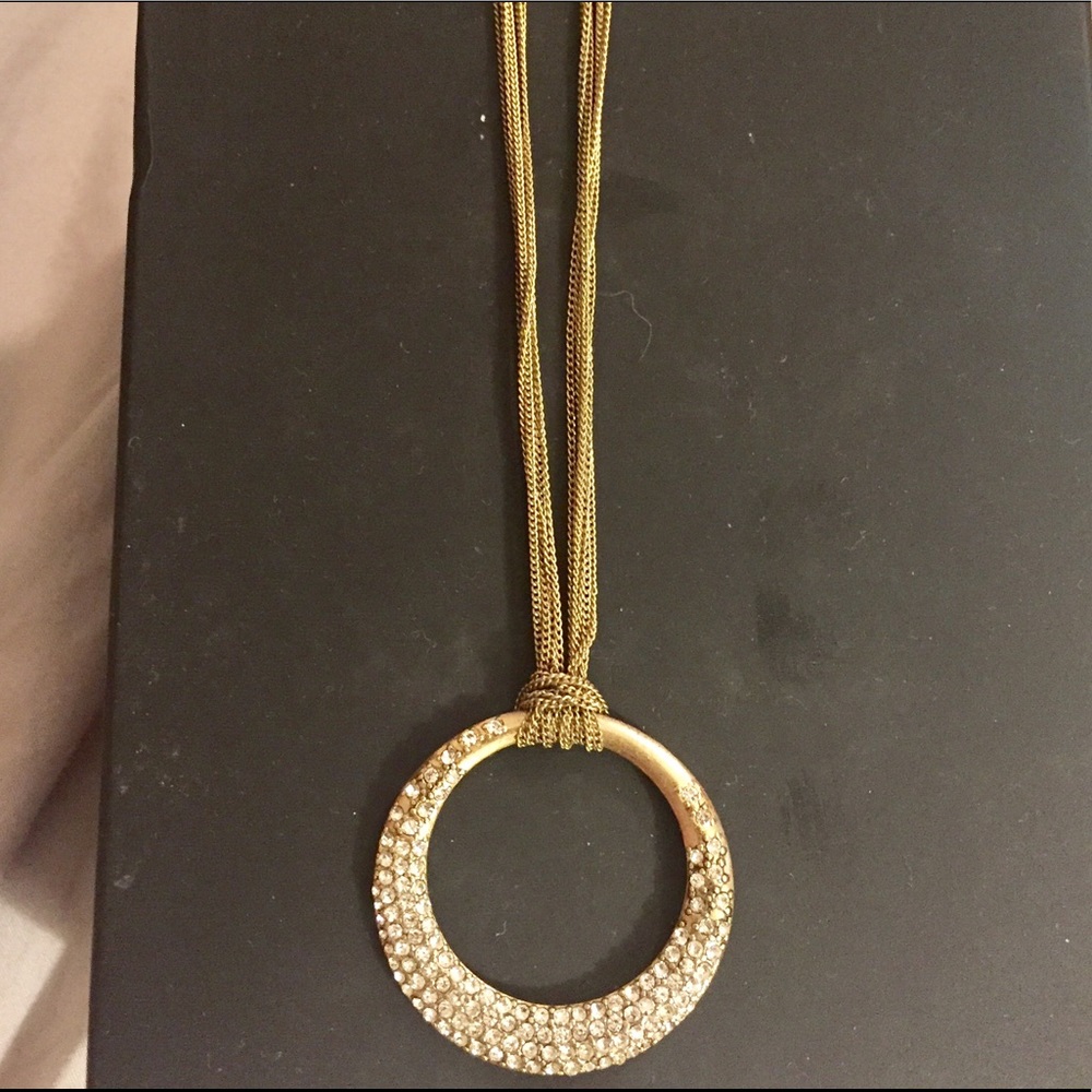 Kenneth Cole circle necklace