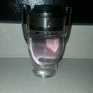 Invictus for men 3.4 Fl