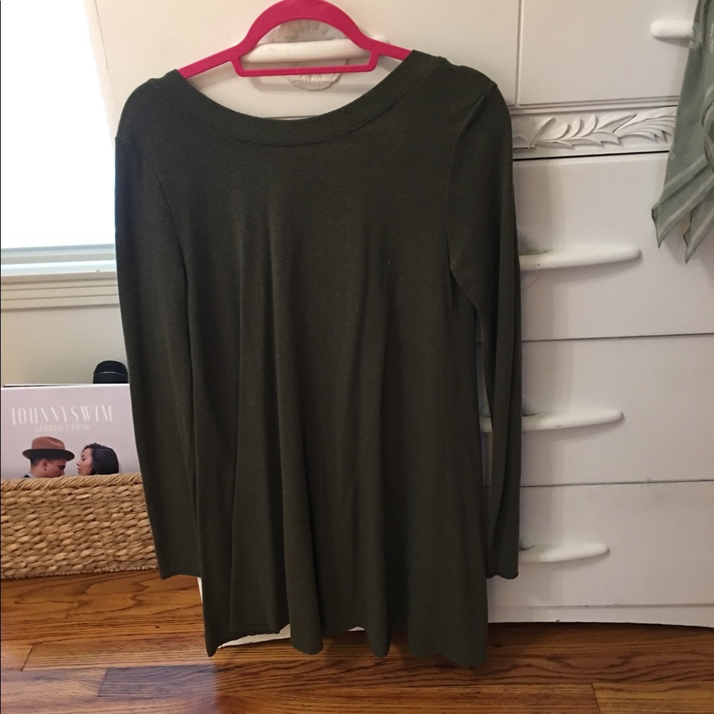 Free people tunic - flowy and scooped back!