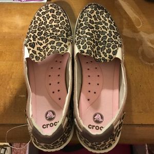 Women's Crocs canvas shoes