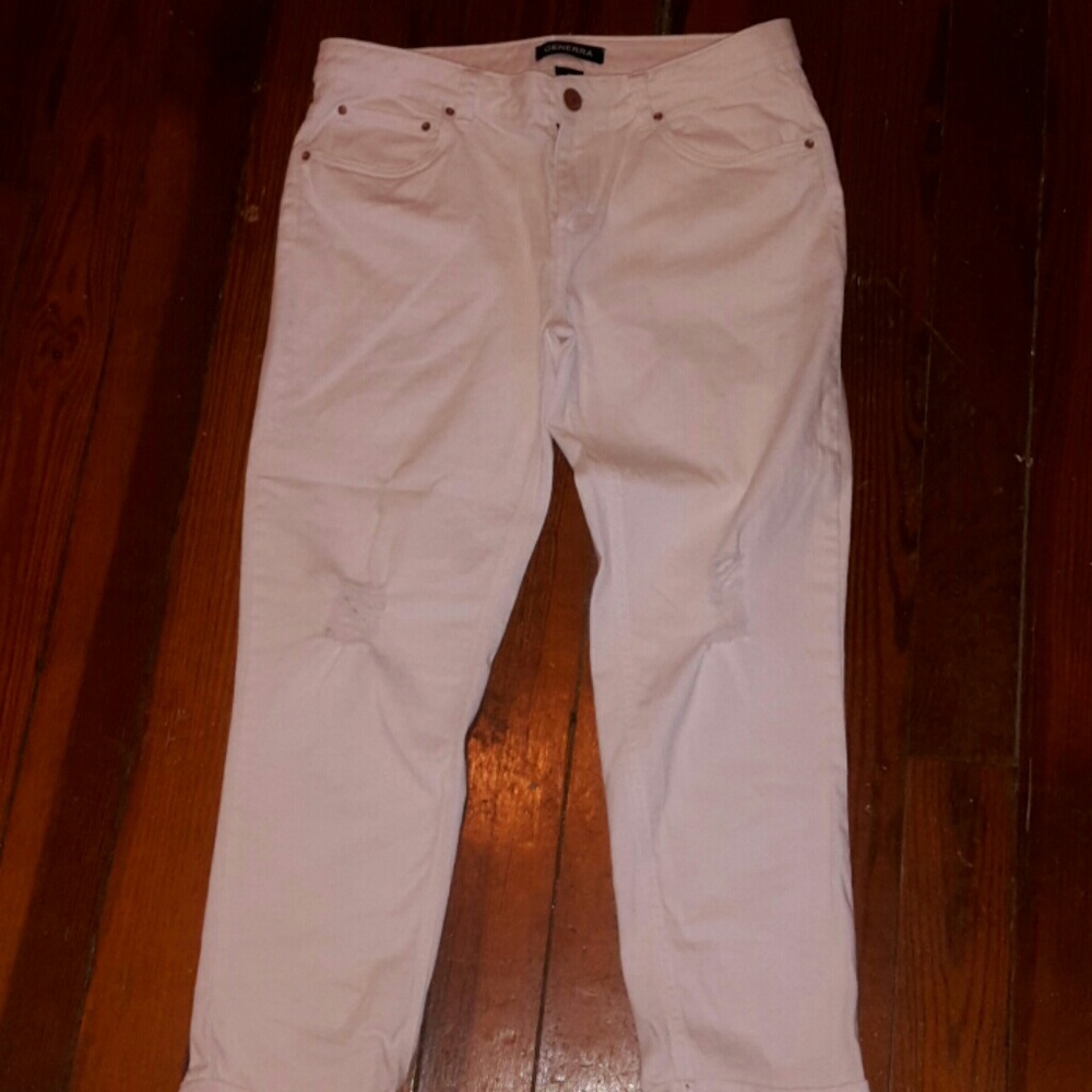 white distressed crop pants
