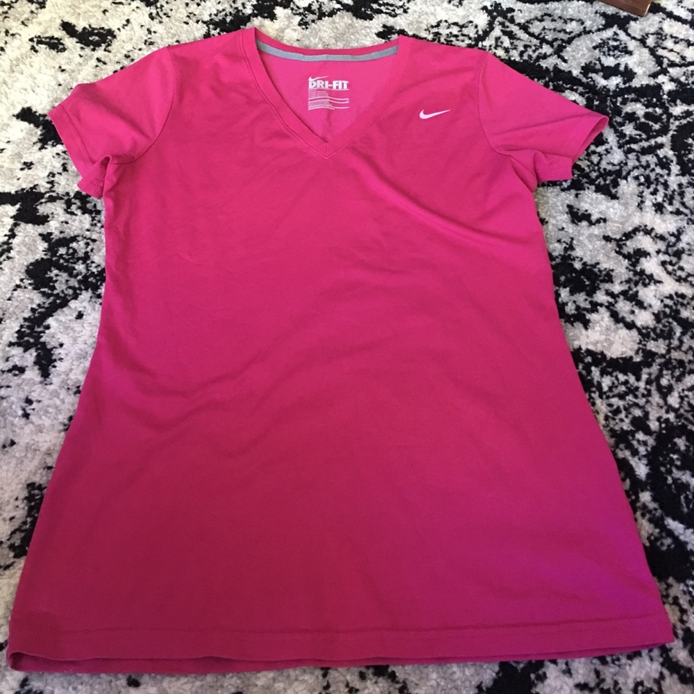 Nike tshirt