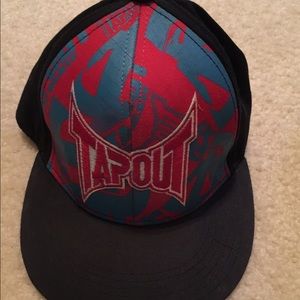 Tap out hat adjustable