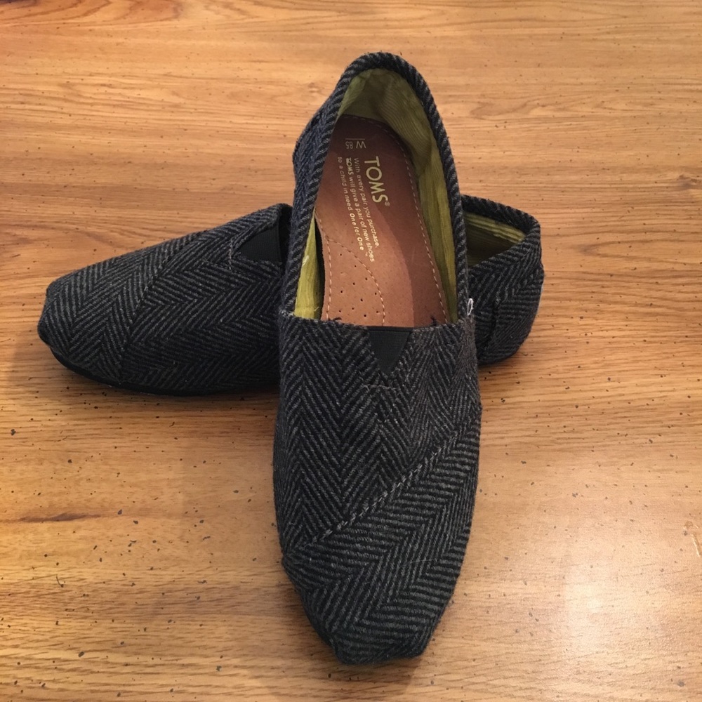 Toms