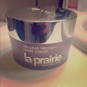 La Prarie cellular treatment loose powder