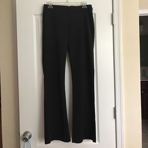 Slimming fit dress pant