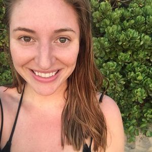 Meet your Posher, Caroline