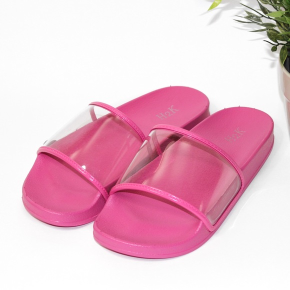 | new | Kara clear slides - Picture 2 of 2