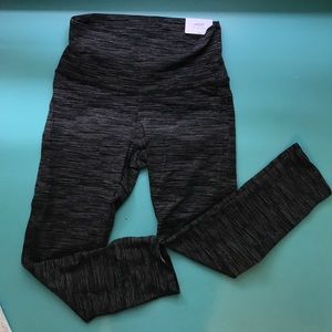 Aerie 3/4 crop leggings with keyhole cutouts