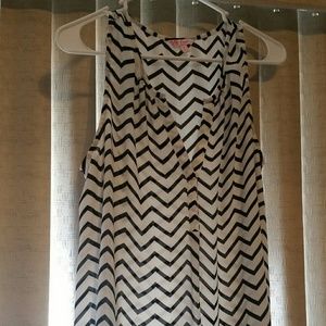 Chevron dressy tank
