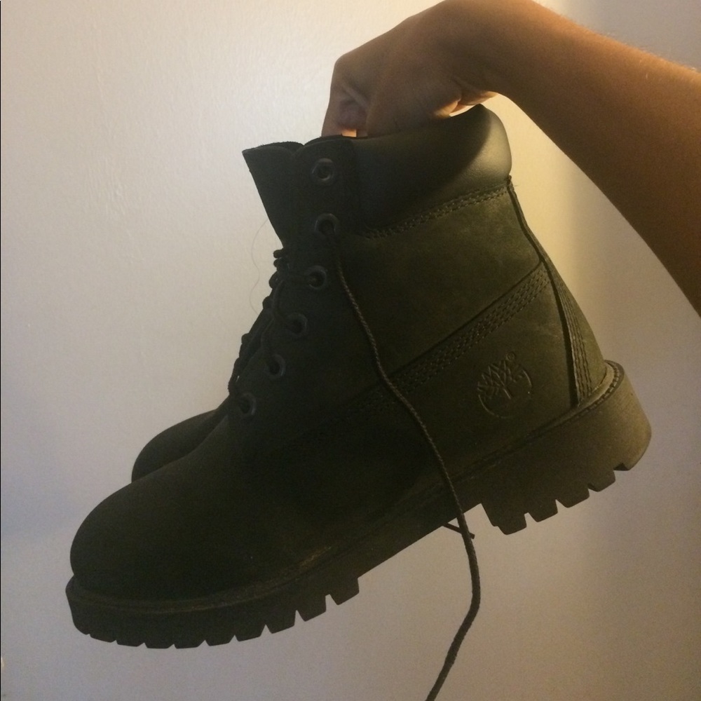 Black timberlands💣