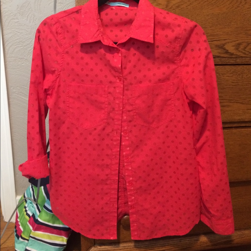 Button up polka dot top!