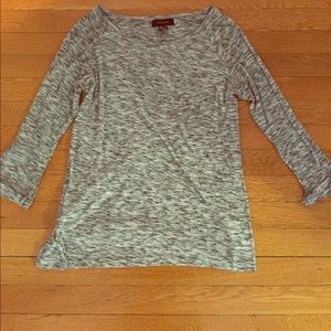 Grey long sleeve shirt
