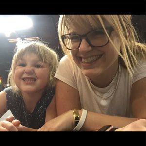 Meet your Posher, Malinda