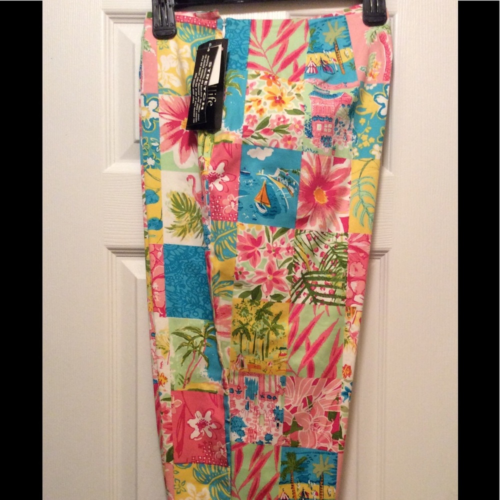 Capris - Picture 2 of 2