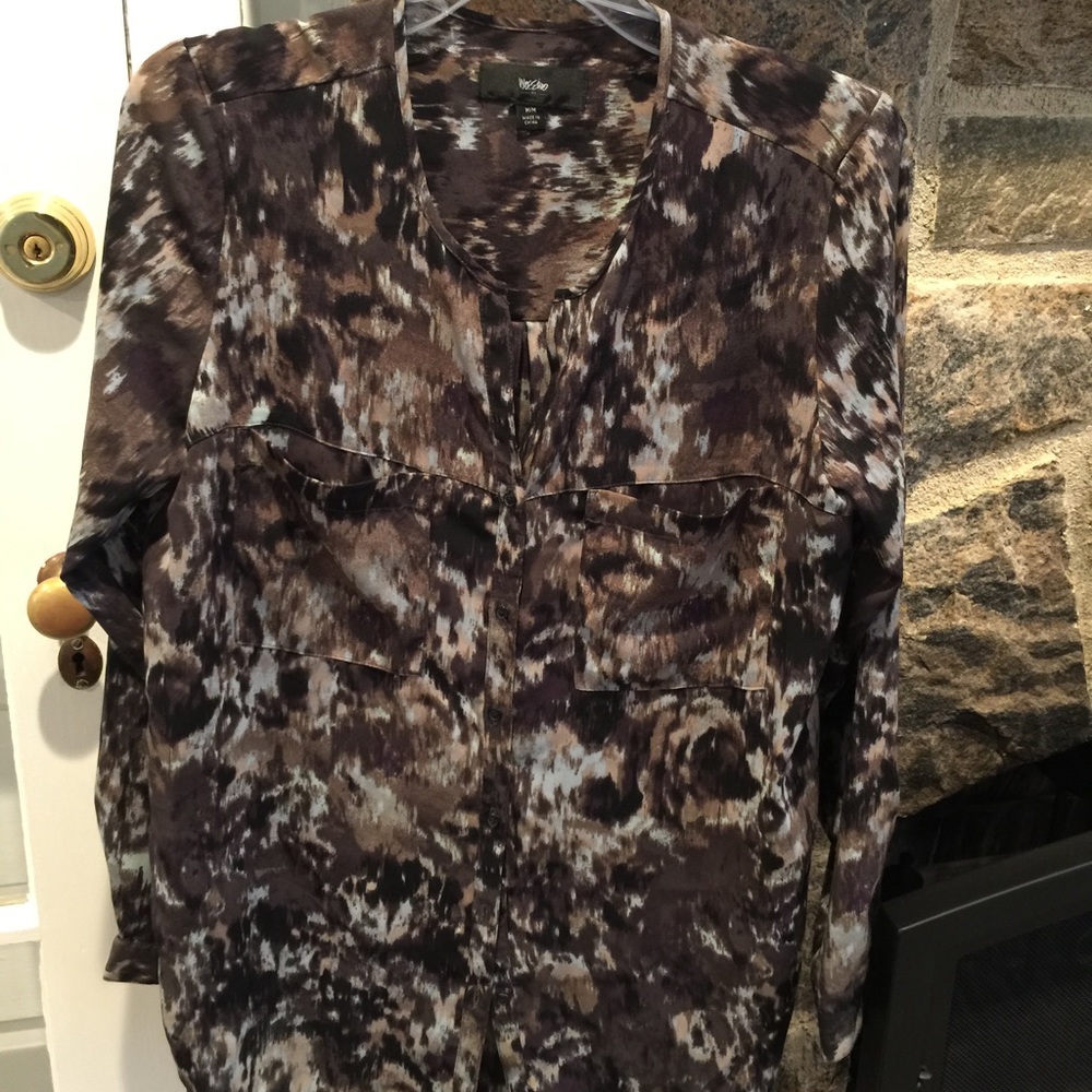 Mossimo Blue and Brown Animal Print Button Down