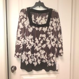 Nine West top