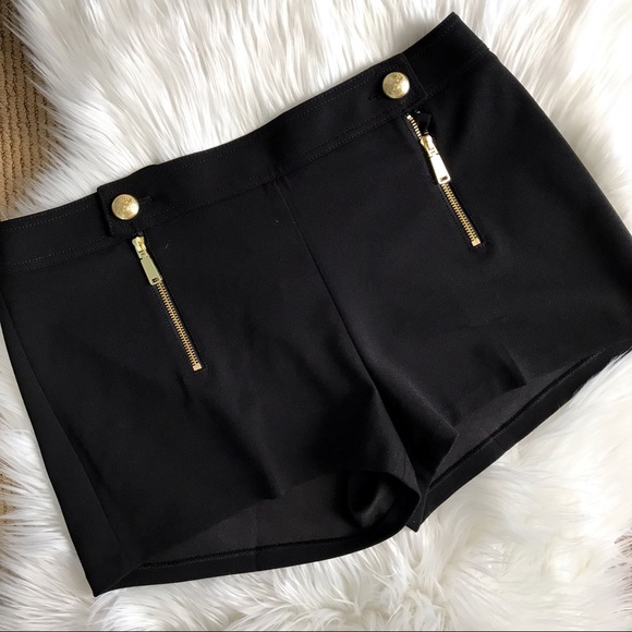 Express Pants - NWT black Polyester Express short shorts size 12