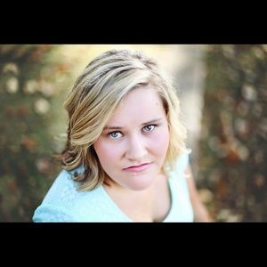 Meet your Posher, Marissa
