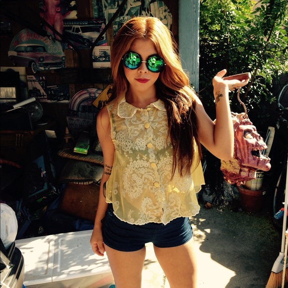 Meet your Posher, Magaly - Picture 1 of 1