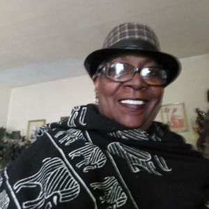 Meet your Posher, Carla