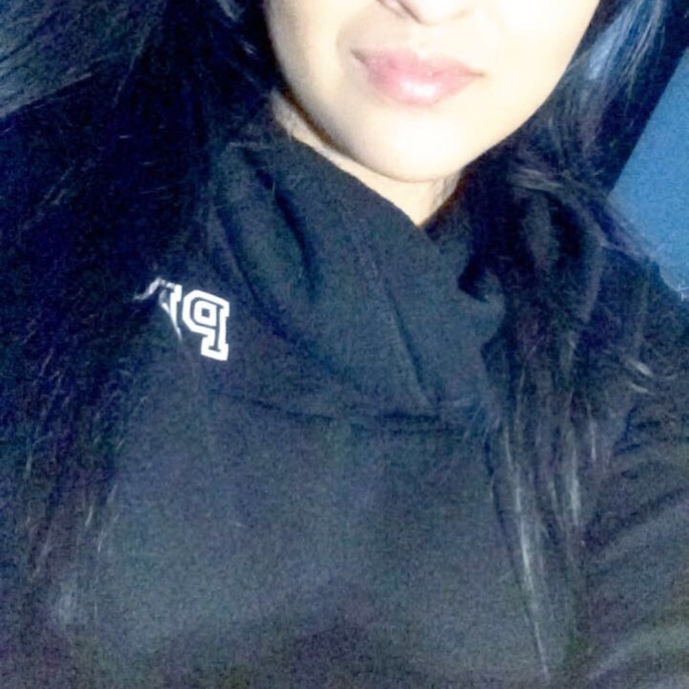 Meet your Posher, Johana